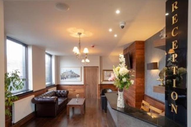 Eagle Hotel Luton Airport Luaran gambar